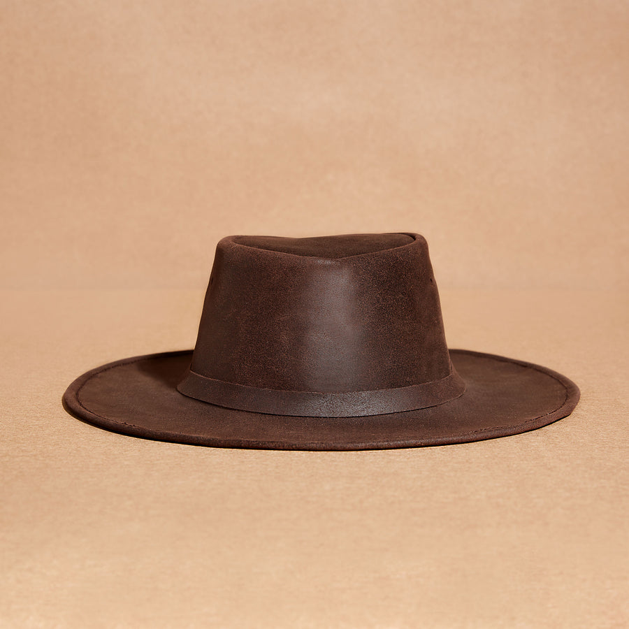 Chocolate leather waxed hat